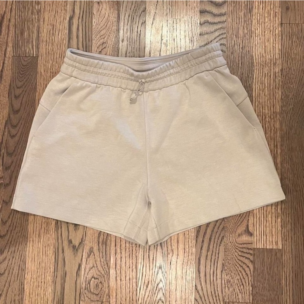 Lululemon Softstreme Short